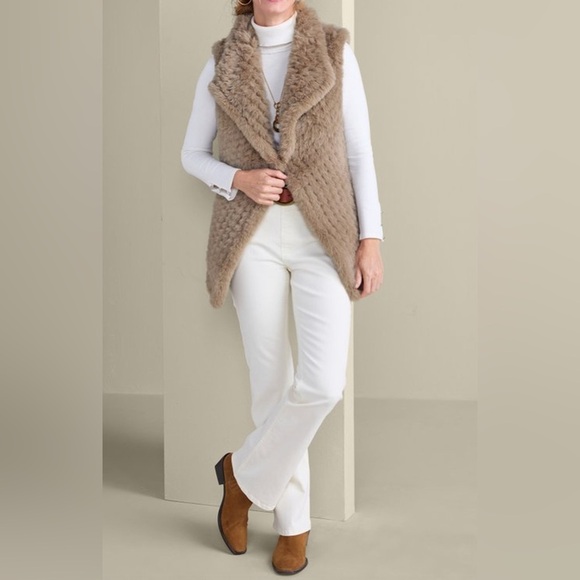 Soft Surroundings Taupe Faux Fur Draped Vest, Size Medium - Picture 9 of 10